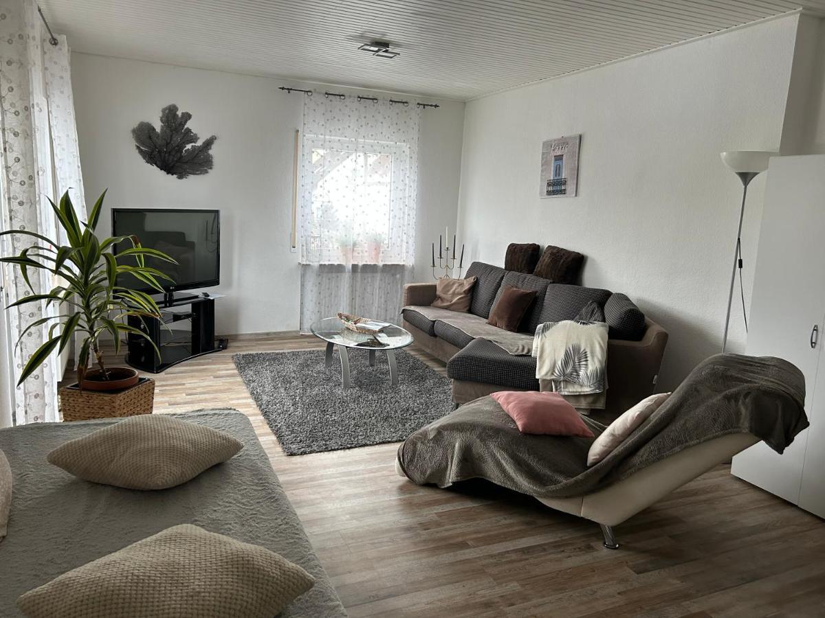 Ferienwohnung Zur Roni Тройхтлинген Экстерьер фото